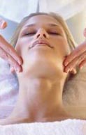 Gesichtsmassage und ätherische Öle