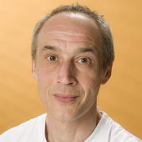 Paolo Azzolini-Bodyteam-Medizinische Massage Paolo Azzolini. Medizinischer Masseur mit eidgenössischem Fachausweis